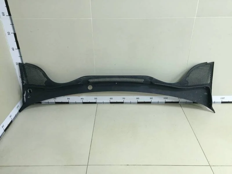 Решетка стеклооч. (планка под лобовое стекло, жабо) Volkswagen Polo (Sed RUS) 2011>