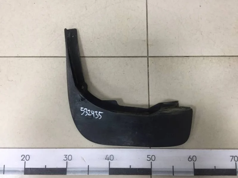 Брызговик задний левый Nissan Terrano (D10) 2014>