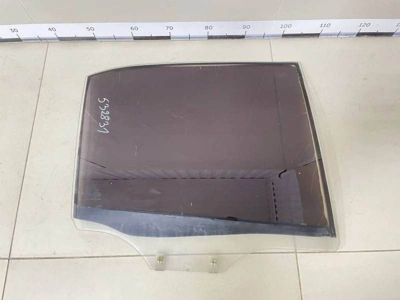 Стекло двери задней правой Hyundai Accent (LC, Tagaz) 2000-2012