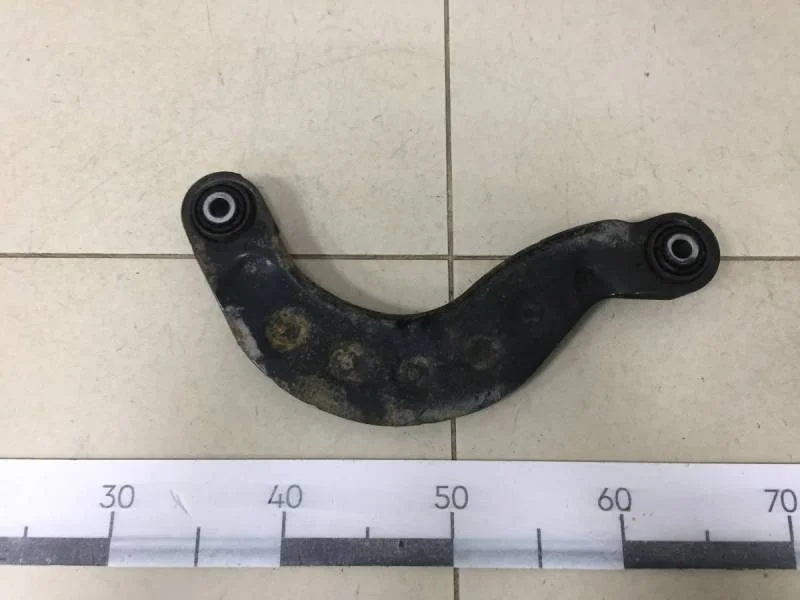 Рычаг задний верхний Ford Focus 3 2011>