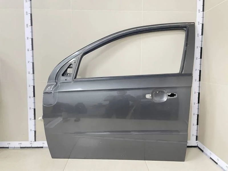 Дверь передняя левая ZAZ Vida 2012-2014