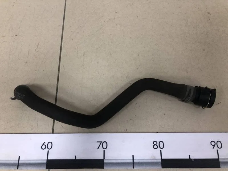 Шланг системы охлаждения Skoda Octavia (A7) 2013>