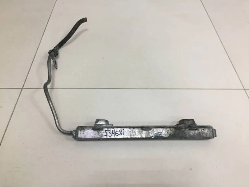 Рейка топливная (рампа) Toyota Corolla E150 2006-2013
