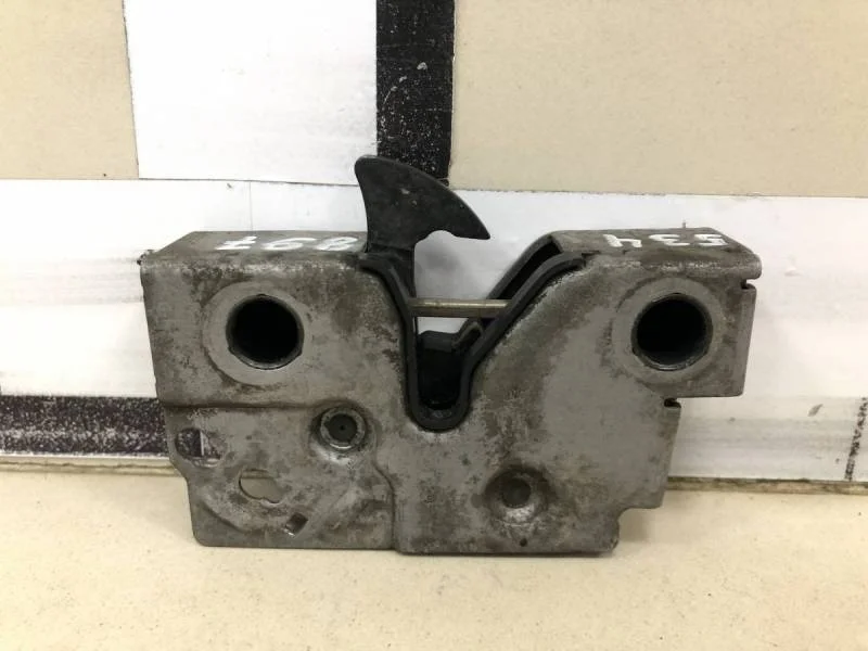 Замок капота Skoda Octavia (A7) 2013>