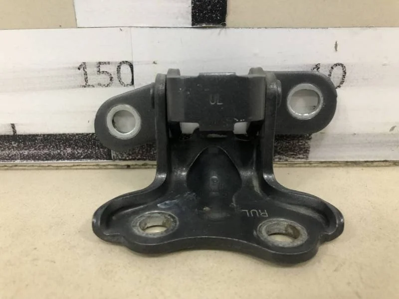 Петля двери задней левой верхняя Kia Rio 3 (UB) 2011-2017