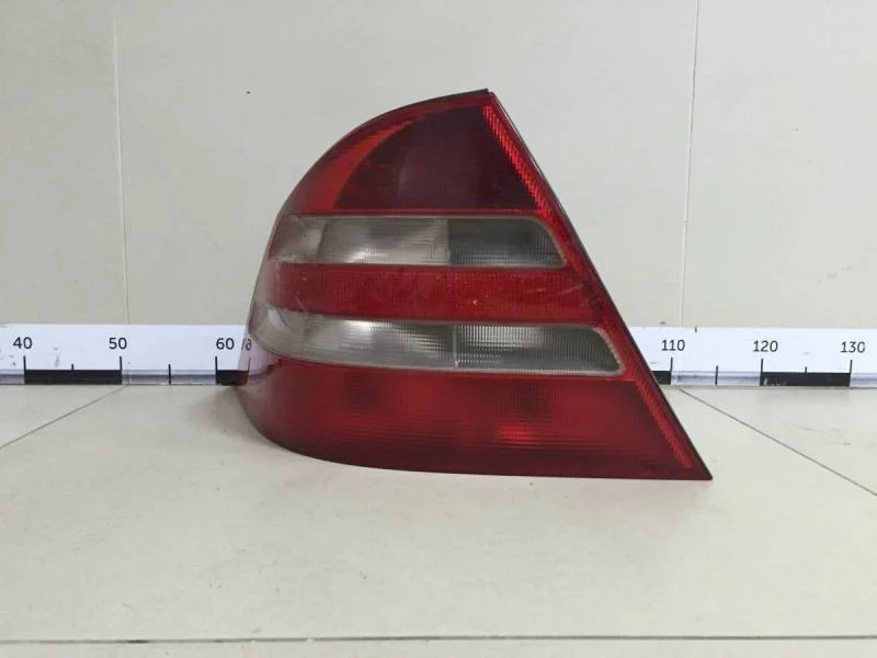 Фонарь задний левый Mercedes-Benz S-Class (W220) 1998-2005