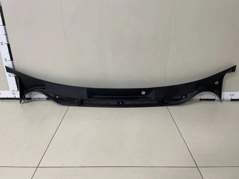 Решетка стеклооч. (планка под лобовое стекло, жабо) Skoda Fabia (6Y) 1999-2007