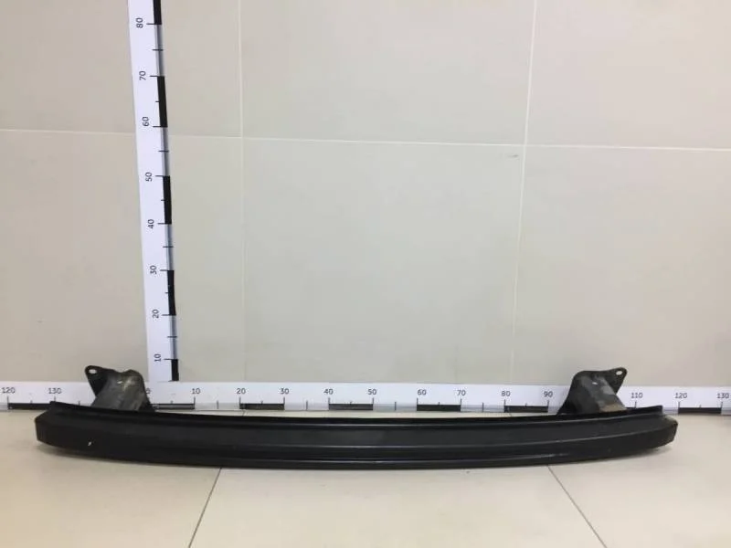 Усилитель заднего бампера Volkswagen Jetta (1K) 2006-2011