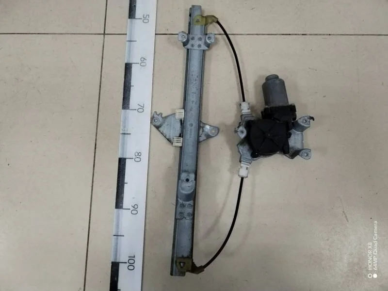 Стеклоподъемник электр. задний левый Nissan Primera (P12) 2002-2007