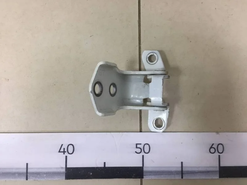 Петля двери задней правой нижняя Mazda Mazda 6 (GH) 2007-2012