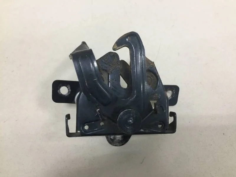 Замок капота Hyundai Solaris 2010-2017