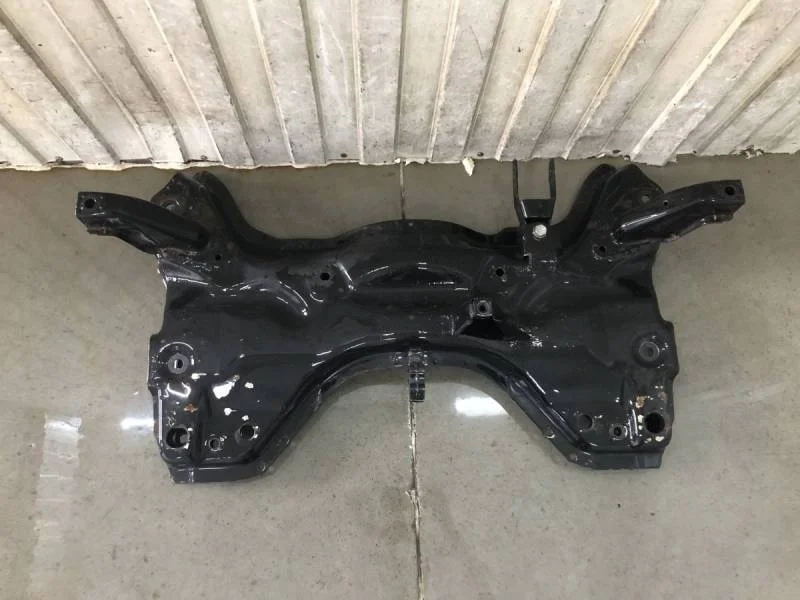 Балка подмоторная Peugeot 206 1998-2012