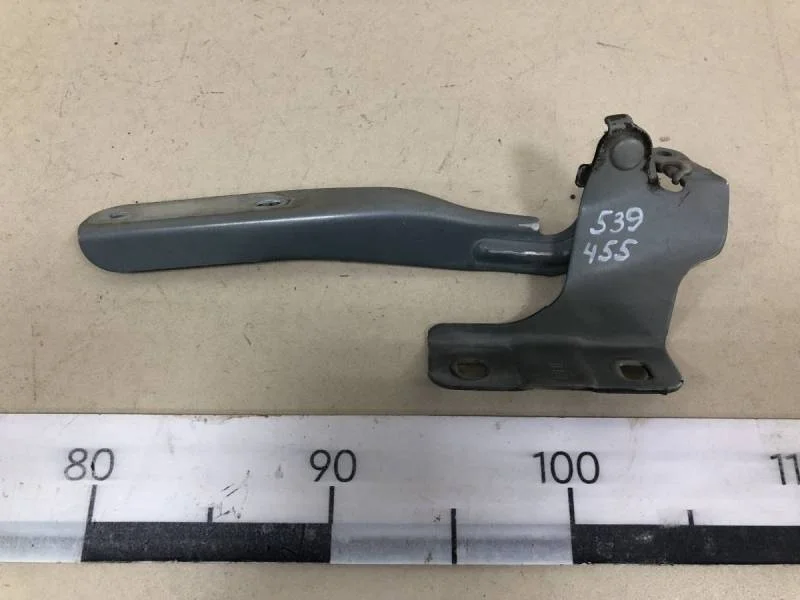 Петля капота левая Nissan Tiida (C11) 2007-2014