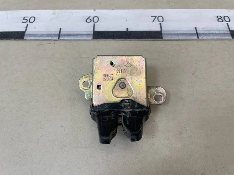 Замок багажника Geely MK 2008-2015