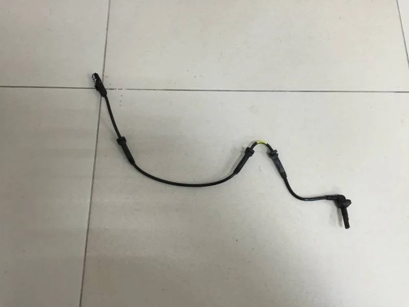 Датчик ABS передний Renault Logan (2) 2014>