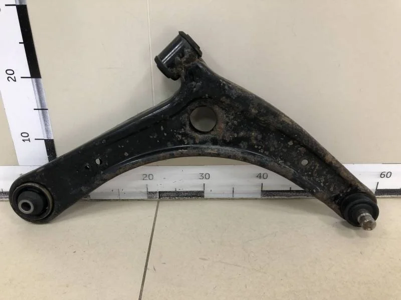 Рычаг передний правый Mitsubishi Lancer X (CX, CY)  2007>