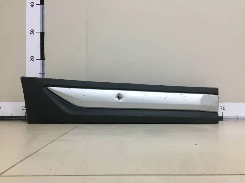 Накладка двери задней правой Mitsubishi Outlander (GF) 2012>