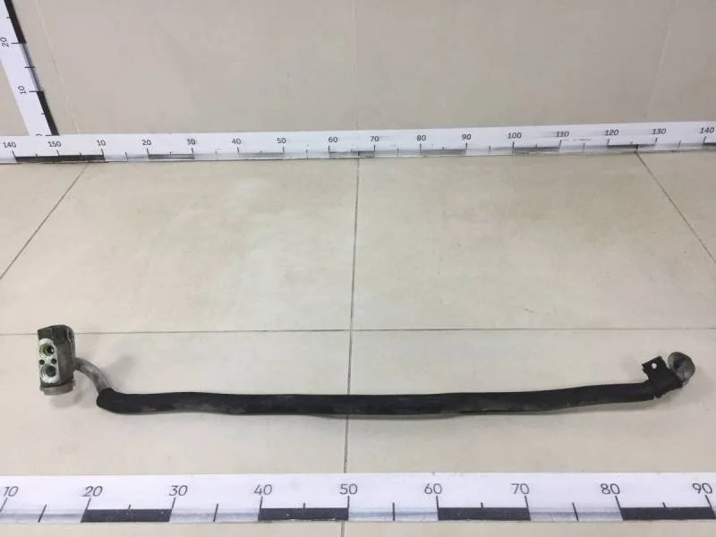 Трубка кондиционера Kia Sorento (BL, JC) 2002-2009