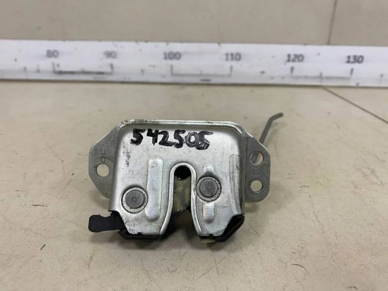Замок багажника Chevrolet Spark (M300) 2010-2015