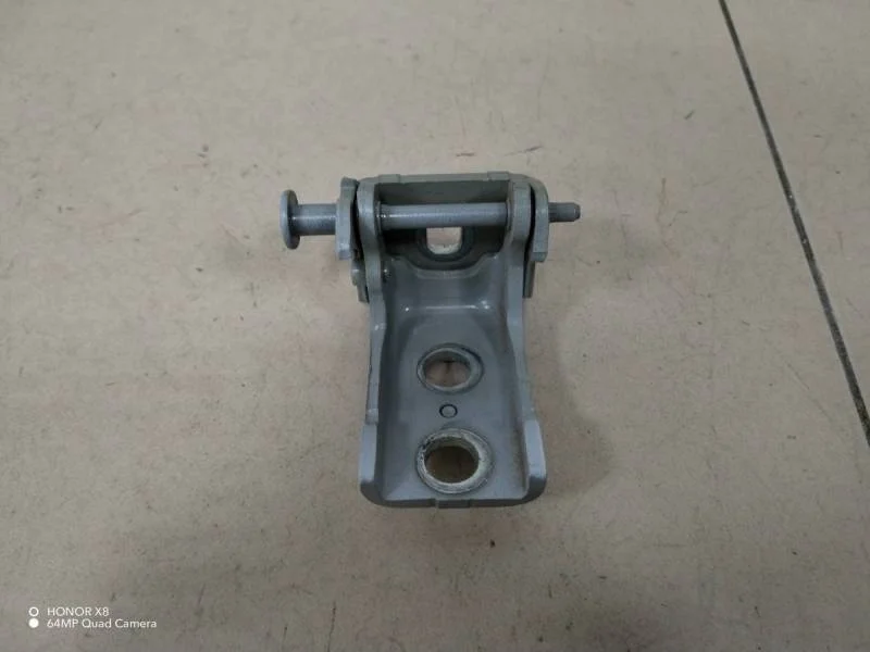 Петля двери передней левой нижняя Citroen Jumpy 2016>