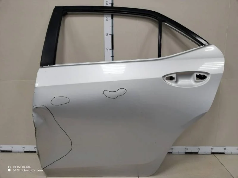 Дверь задняя левая Toyota Corolla E180 2013>