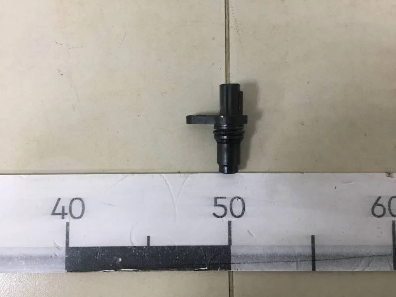 Датчик положения распредвала Toyota Corolla E180 2013>