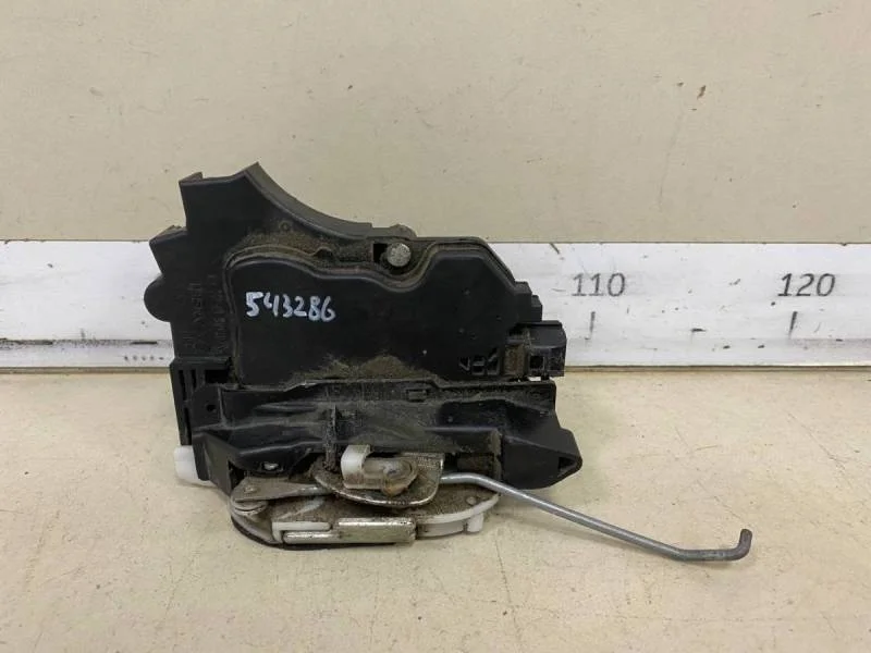 Замок двери передней правой Mitsubishi Lancer 9  (CS/Classic) 2000-2011