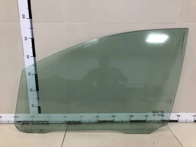 Стекло двери передней левой Ford C-MAX 2003-2010