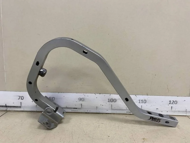 Петля крышки багажника Mitsubishi Lancer 9  (CS/Classic) 2000-2011