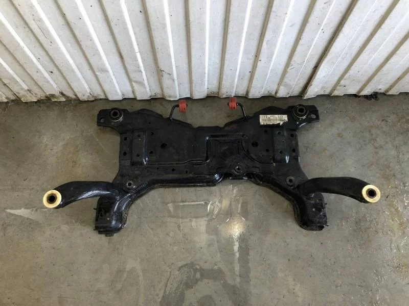 Балка подмоторная Ford C-MAX 2003-2010