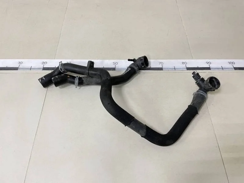 Патрубок Skoda Karoq 2017>