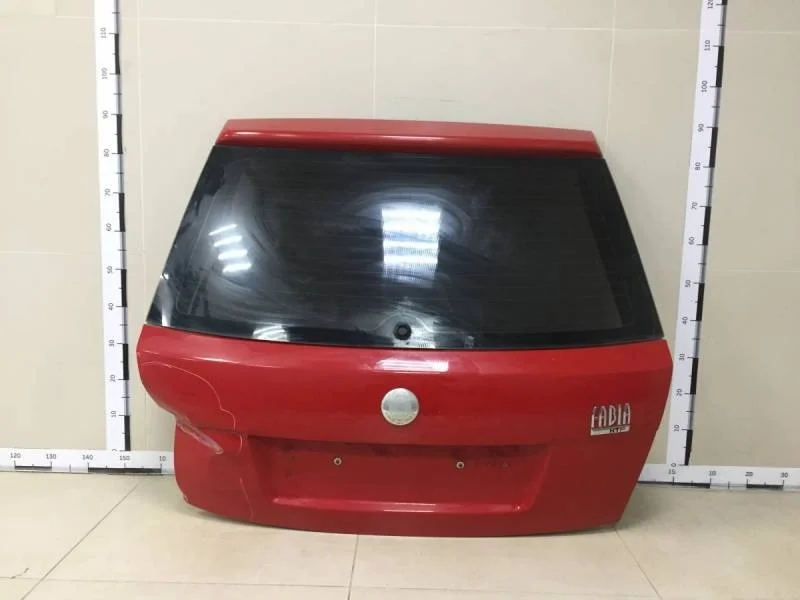 Дверь багажника со стеклом Skoda Fabia (6Y) 1999-2007