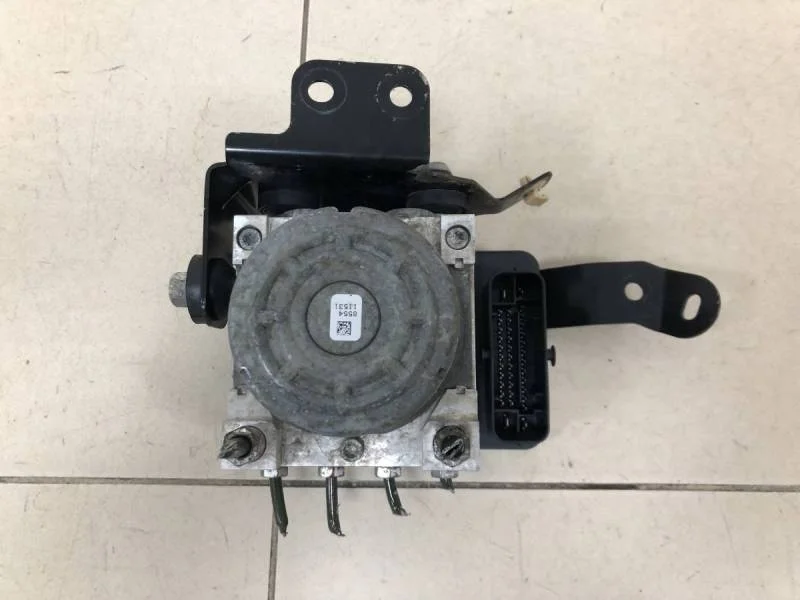 Блок ABS (насос) Mitsubishi ASX (GA) 2010>