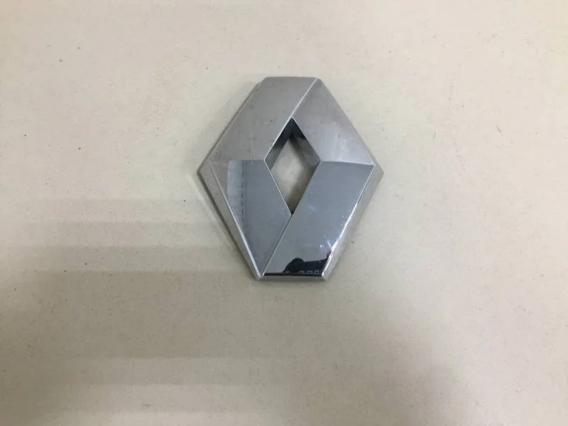 Эмблема Renault Fluence 2010-2017