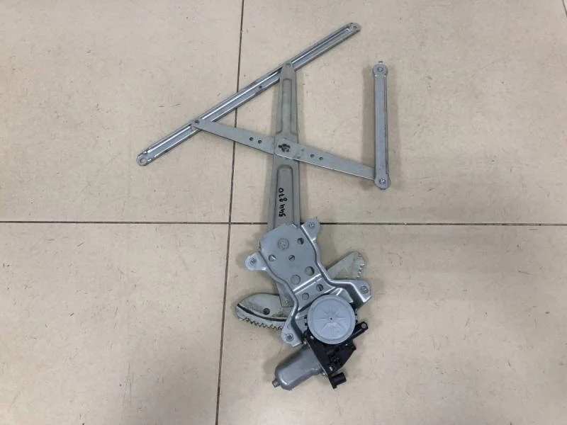 Стеклоподъемник электр. передний правый Suzuki SX4 2006-2013