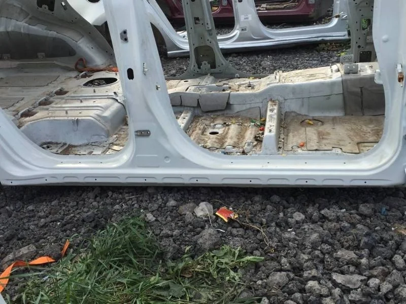 Порог со стойкой правый Mitsubishi Pajero/Montero Sport (KS) 2015>