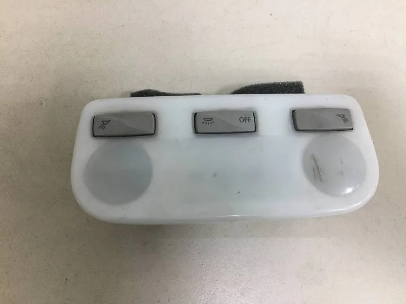 Плафон салонный Renault Fluence 2010-2017