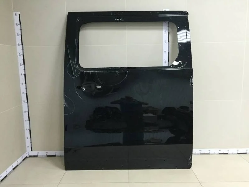 Дверь задняя левая Peugeot Traveller 2016>