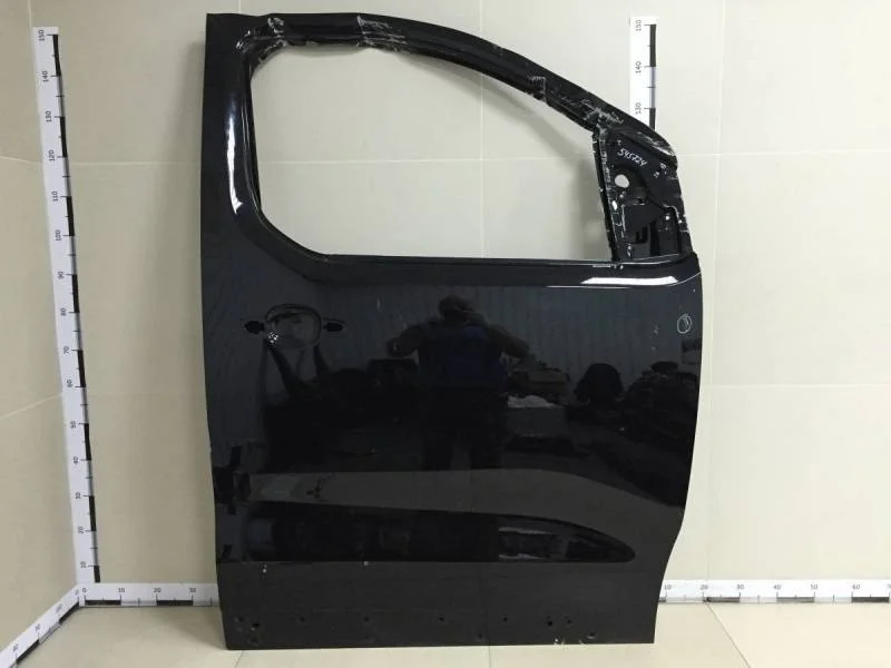 Дверь передняя правая Peugeot Traveller 2016>