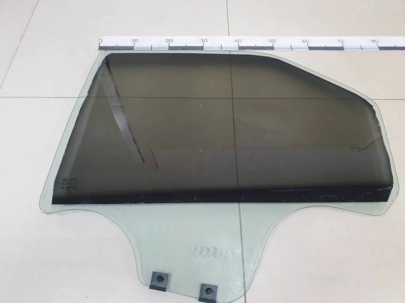 Стекло двери задней левой Renault Logan (1) 2005-2014