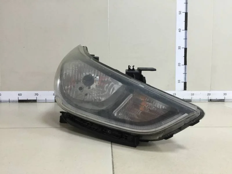 Фара правая Hyundai Solaris 2017>
