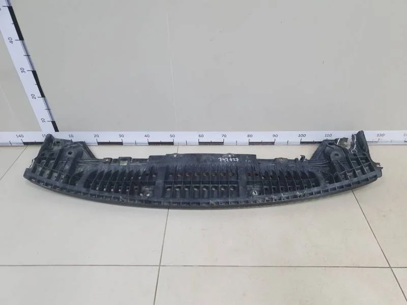 Накладка (кузов наружные) Toyota Corolla E150 2006-2013