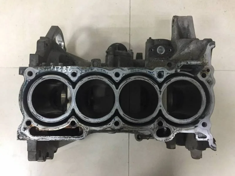 Блок двигателя Mitsubishi Lancer X (CX, CY)  2007>