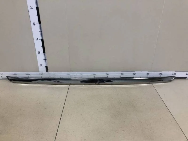 Накладка заднего бампера Toyota Highlander (U40) 2007-2013