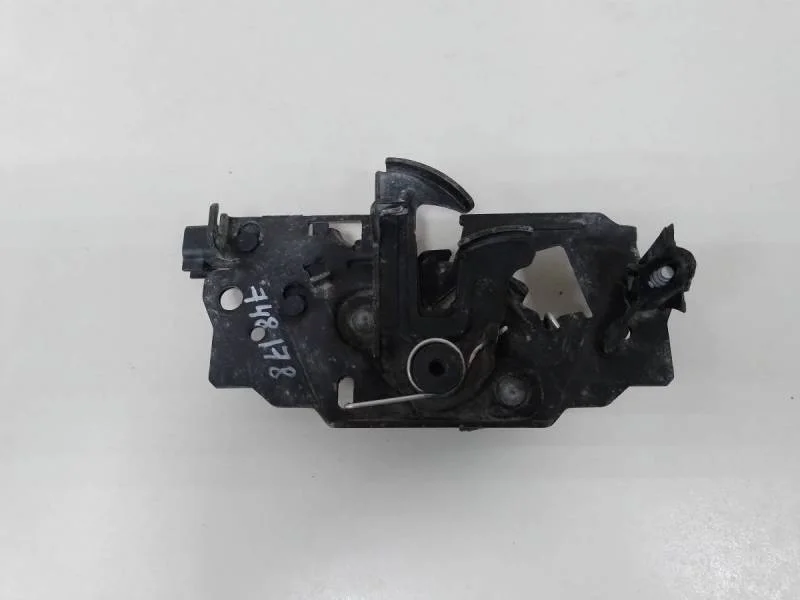 Замок капота Ford Focus 3 2011>