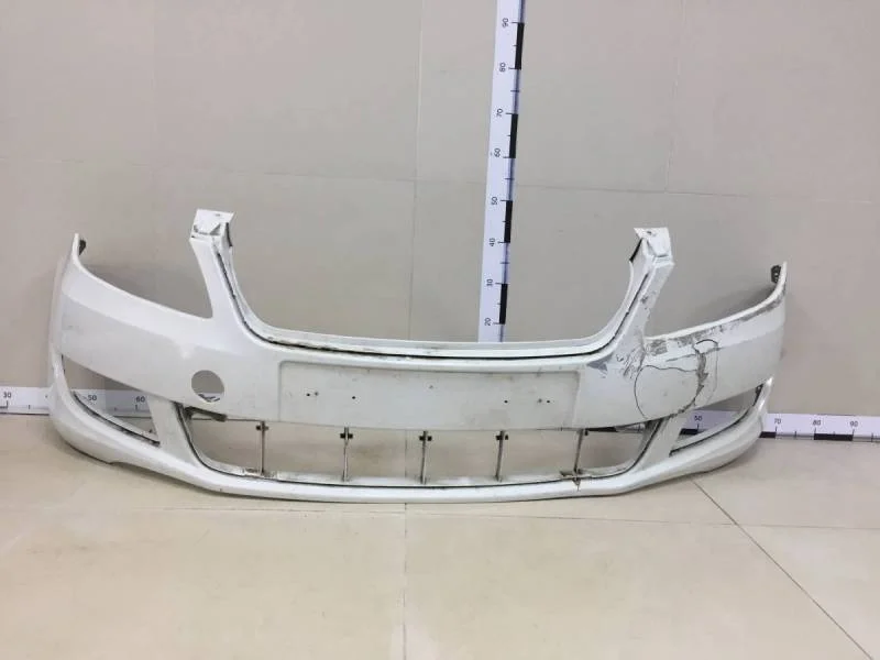 Бампер передний Skoda Fabia (5J) 2007-2014