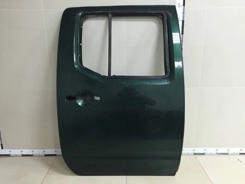 Дверь задняя правая Nissan Navara (D40) 2005-2015