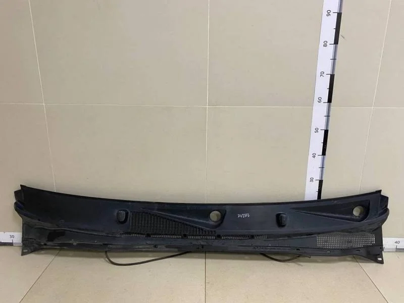 Решетка стеклооч. (планка под лобовое стекло, жабо) Nissan Navara (D40) 2005-2015