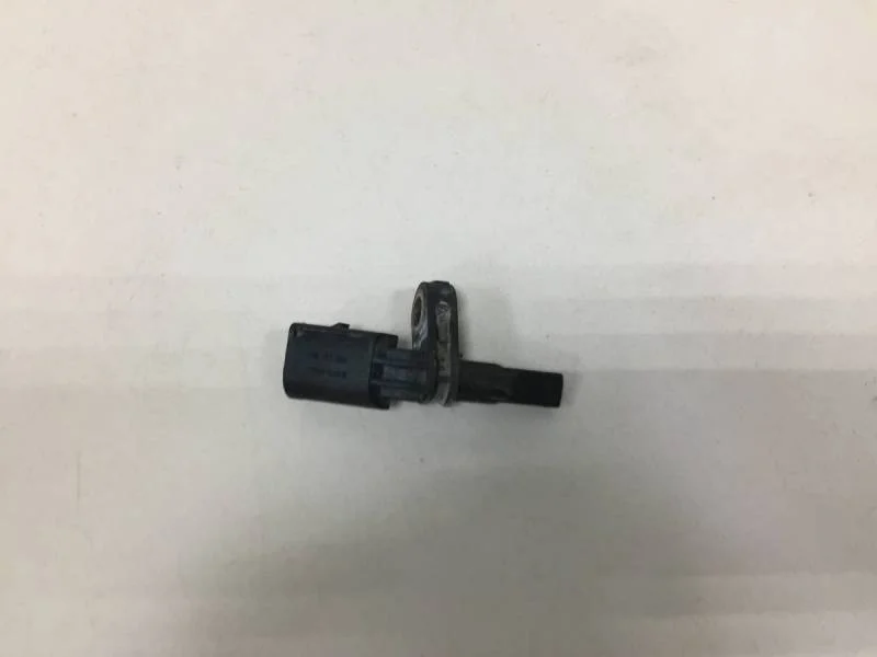 Датчик ABS передний левый Volkswagen Passat B6 2005-2010