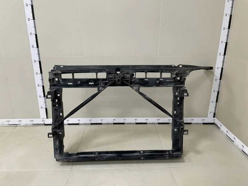 Панель передняя Skoda Octavia (A7) 2013>